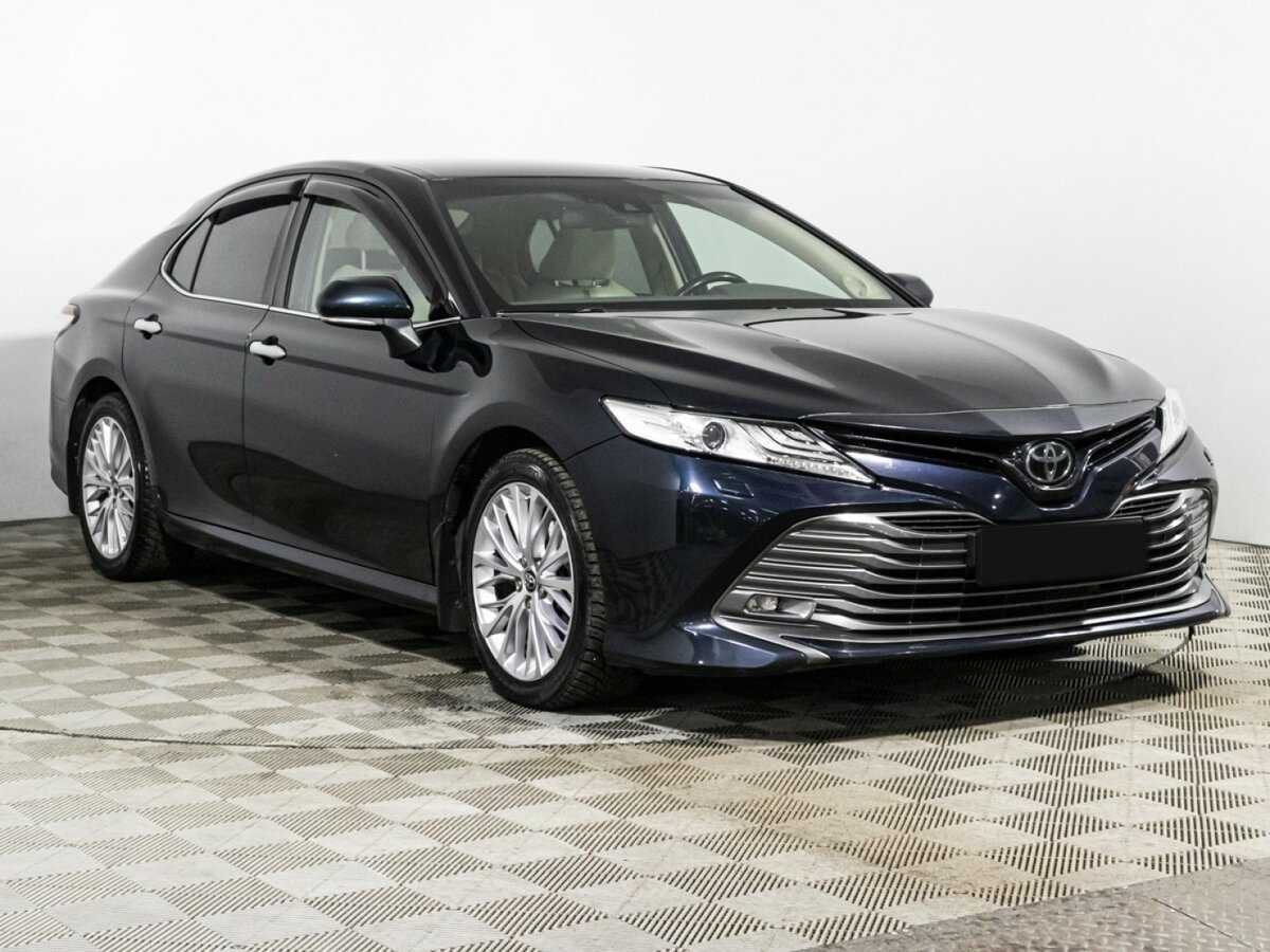 Купить Toyota Camry с пробегом. Фото: #2