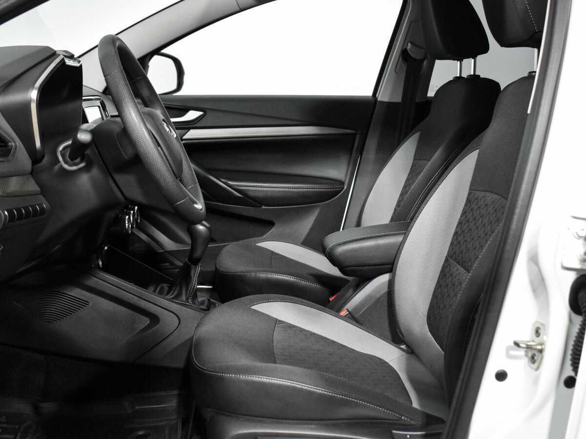 Купить Lada (ВАЗ) Vesta с пробегом. Фото: #9