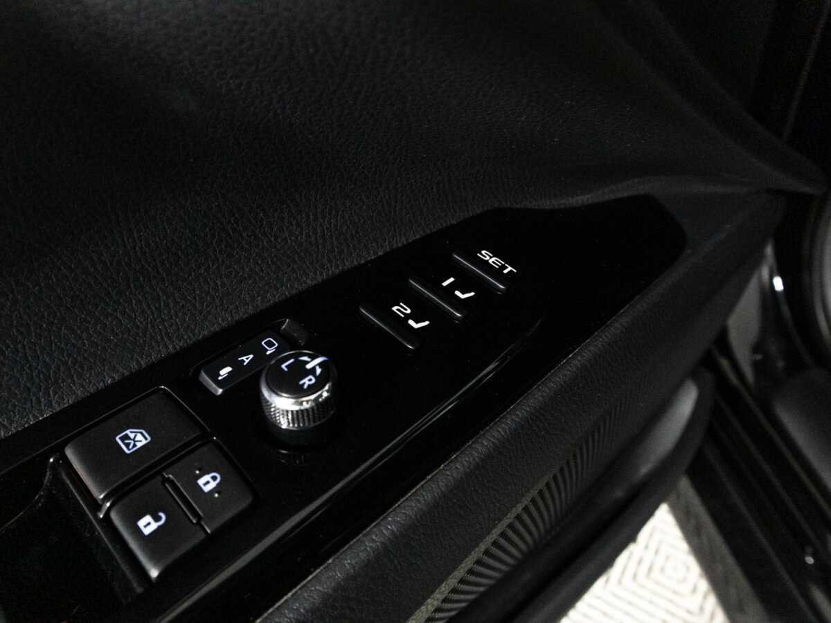 Купить Toyota Camry с пробегом. Фото: #17