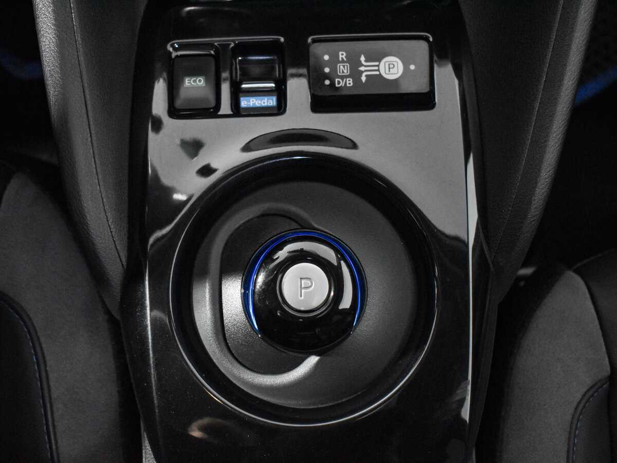 Купить Nissan Leaf с пробегом. Фото: #9