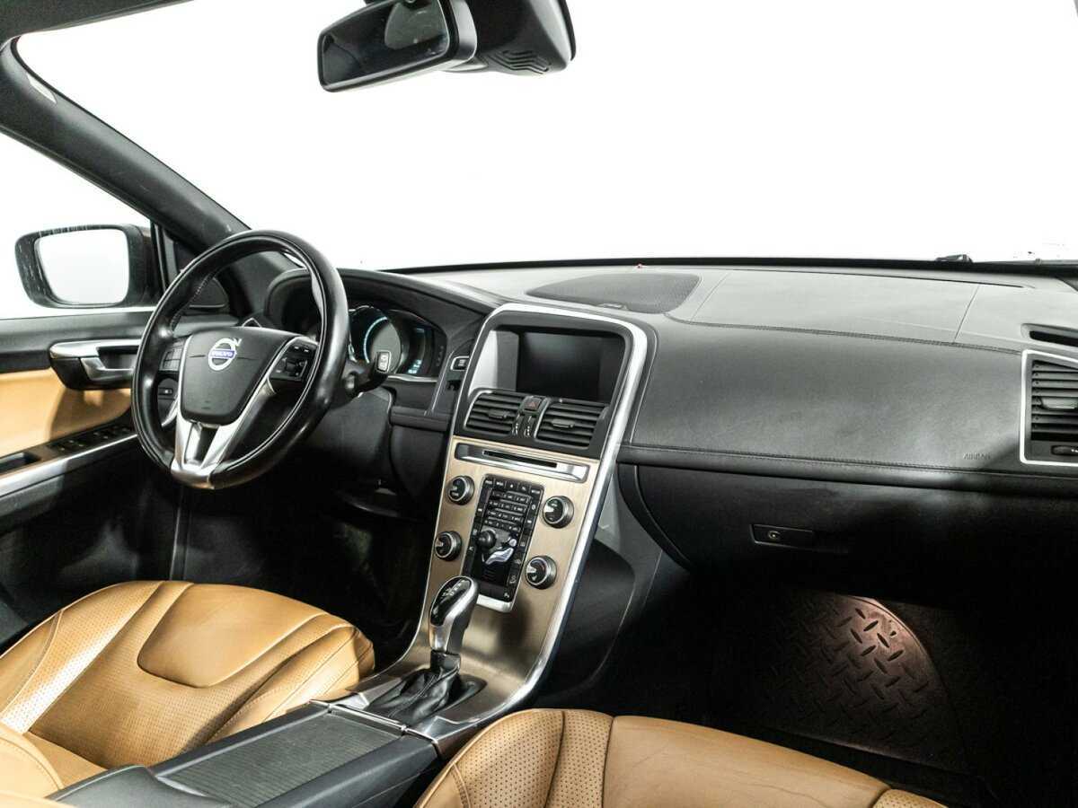 Купить Volvo XC60 с пробегом. Фото: #8