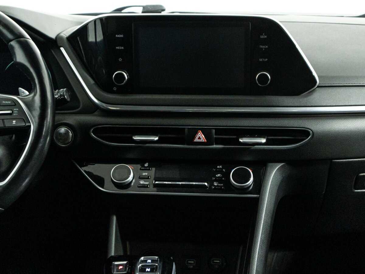 Купить Hyundai Sonata с пробегом. Фото: #13