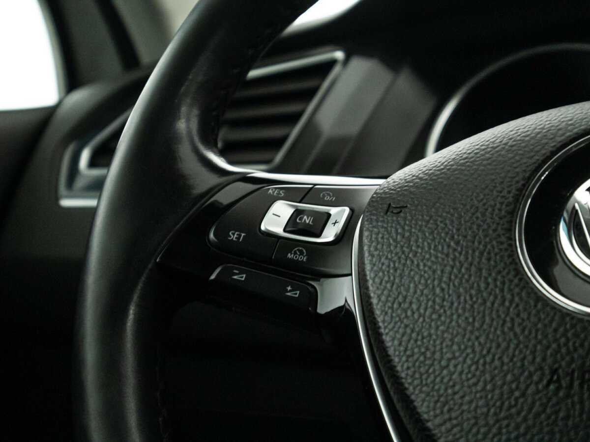 Купить Volkswagen Tiguan с пробегом. Фото: #16