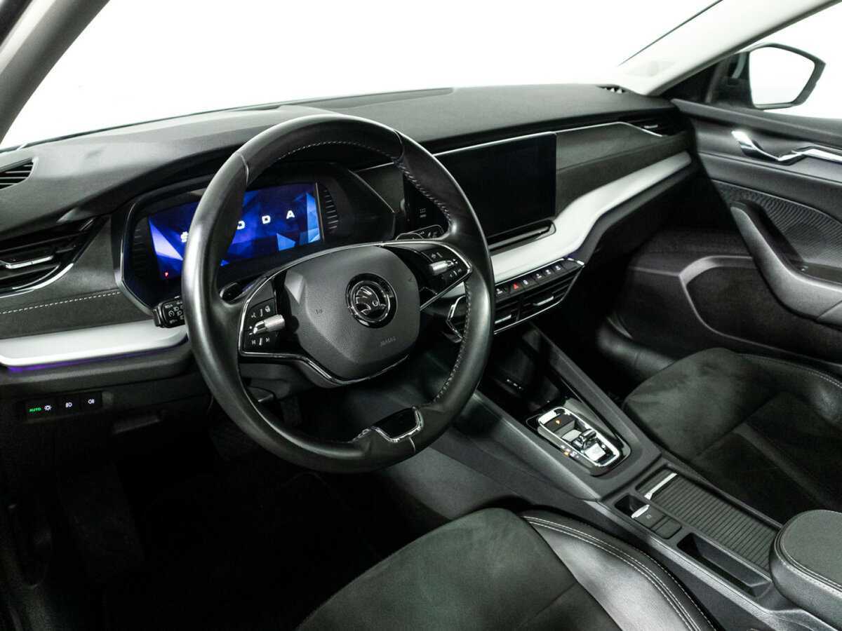 Купить Skoda Octavia с пробегом. Фото: #10