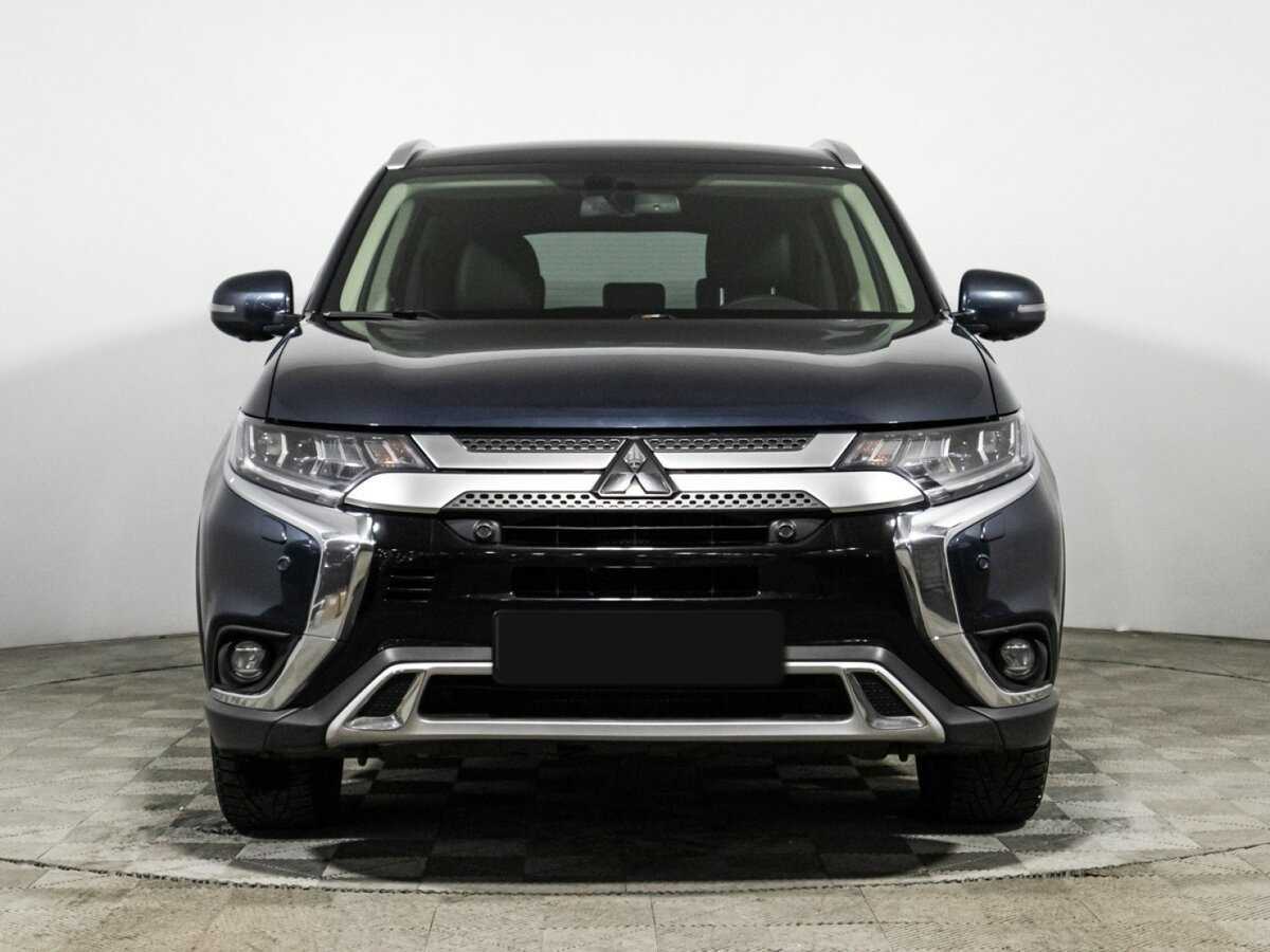 Купить Mitsubishi Outlander с пробегом. Фото: #1