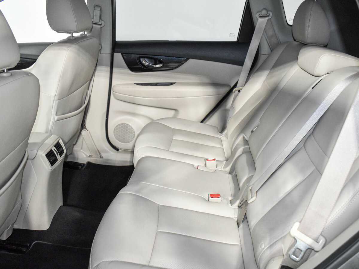 Купить Nissan X-Trail с пробегом. Фото: #11