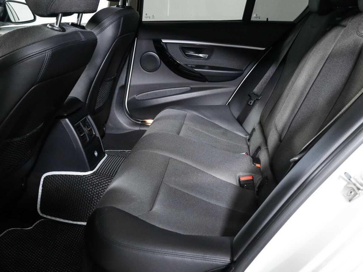 Купить BMW 3 серии с пробегом. Фото: #9