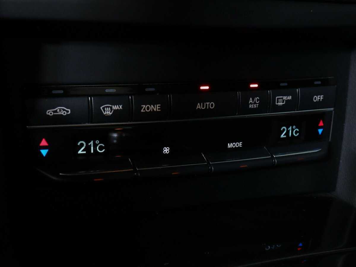 Купить Mercedes-Benz E-Класс с пробегом. Фото: #18