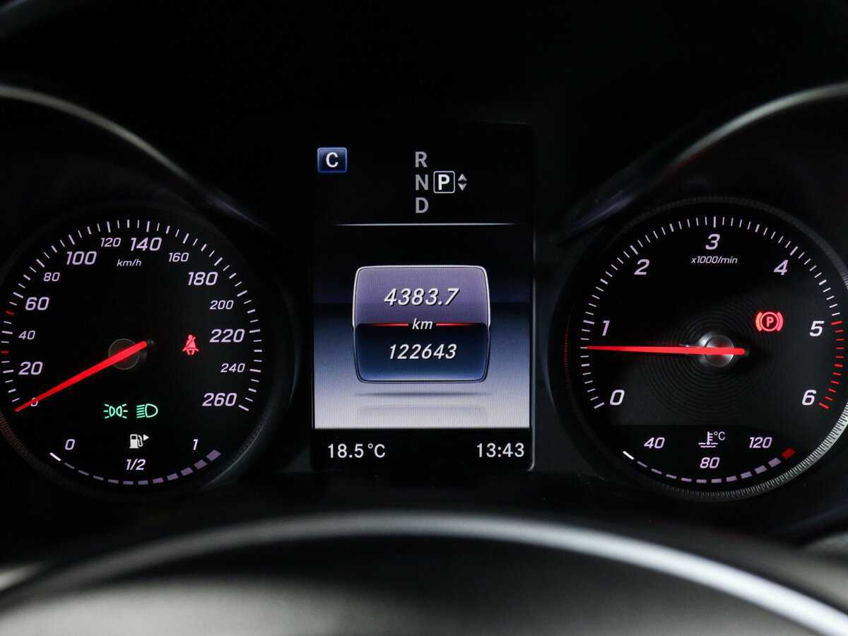 Купить Mercedes-Benz C-Класс с пробегом. Фото: #7