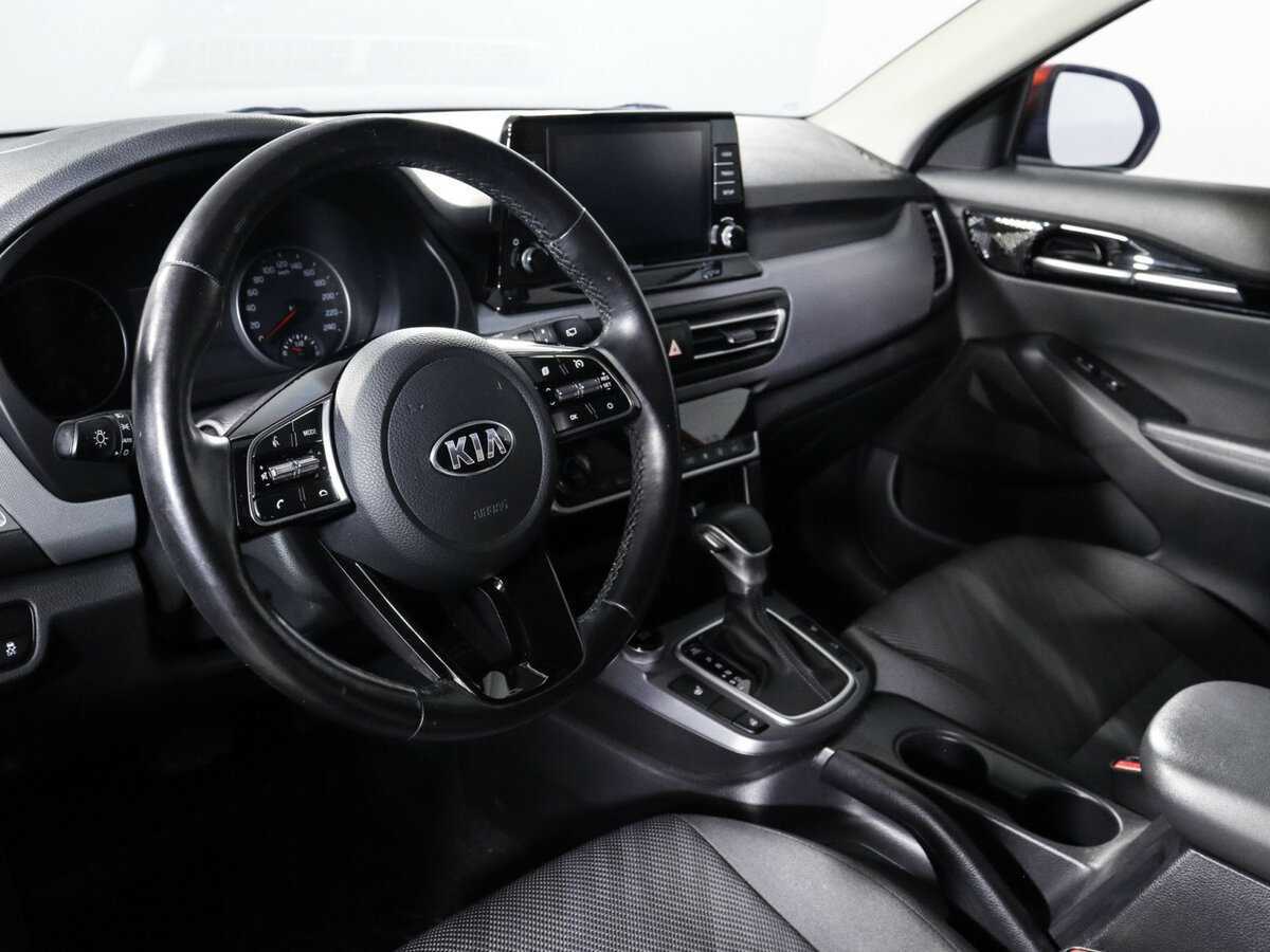 Купить Kia Seltos с пробегом. Фото: #10