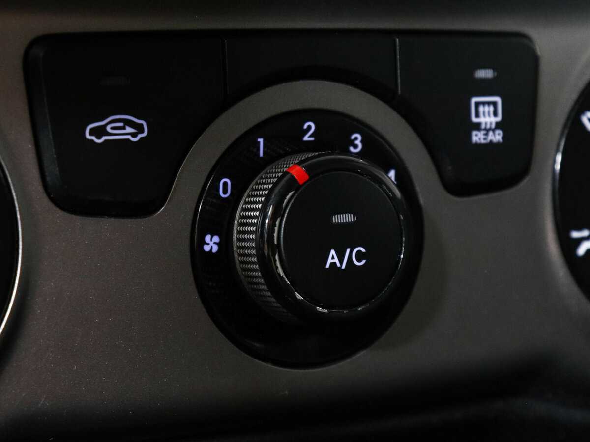 Купить Hyundai i20 с пробегом. Фото: #15