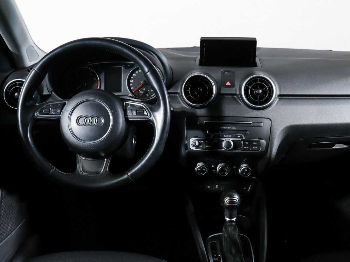 Купить Audi A1 с пробегом. Фото: #8