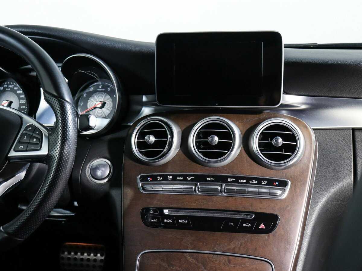 Купить Mercedes-Benz C-Класс с пробегом. Фото: #9