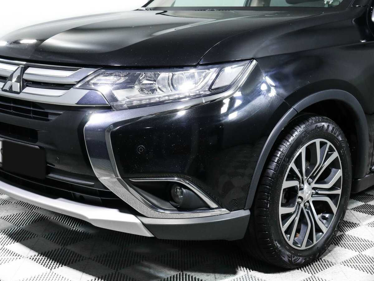 Купить Mitsubishi Outlander с пробегом. Фото: #13