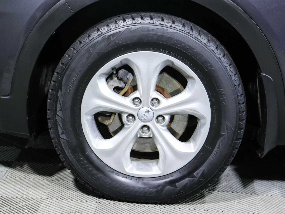 Купить Kia Sorento с пробегом. Фото: #9