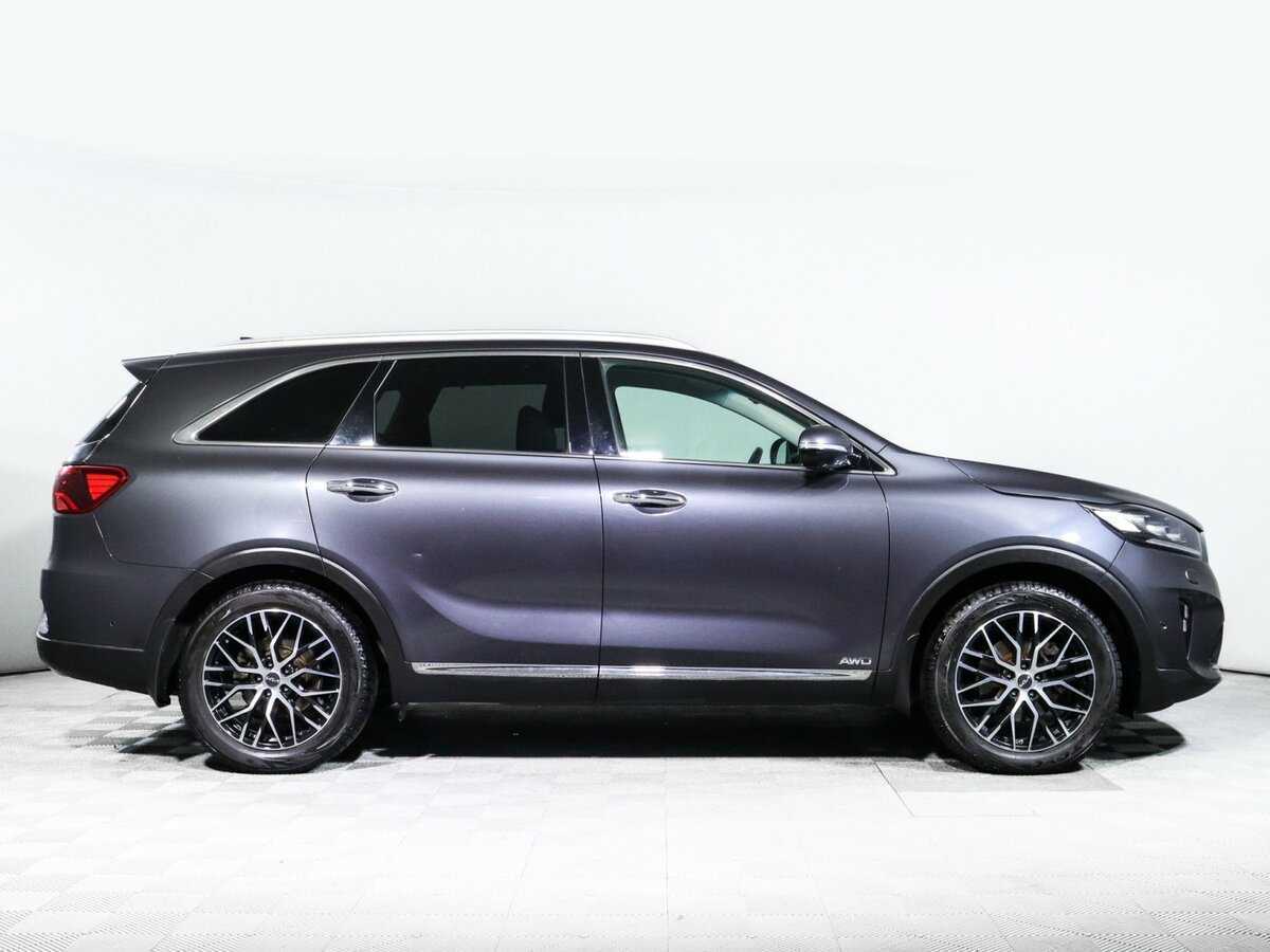 Купить Kia Sorento с пробегом. Фото: #3