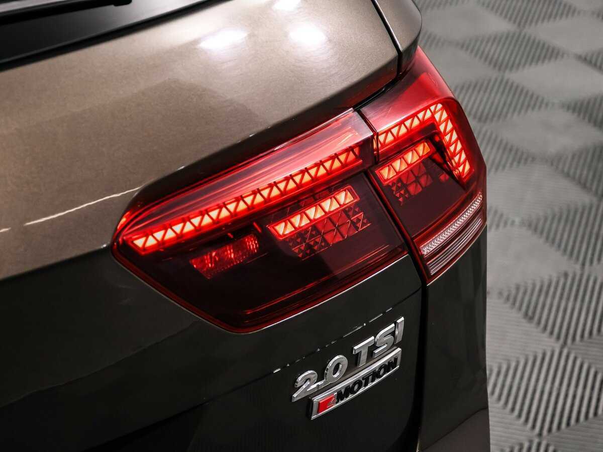 Купить Volkswagen Tiguan с пробегом. Фото: #15