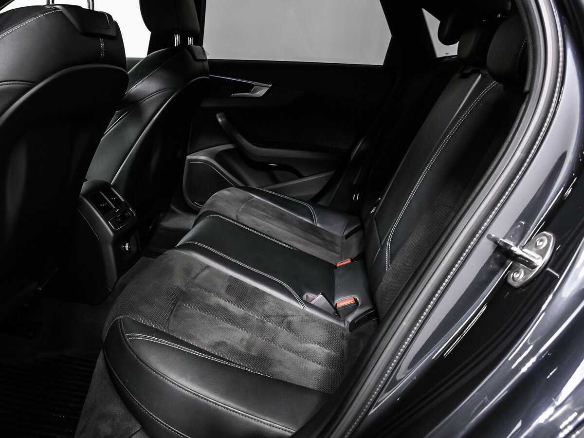 Купить Audi A4 с пробегом. Фото: #12