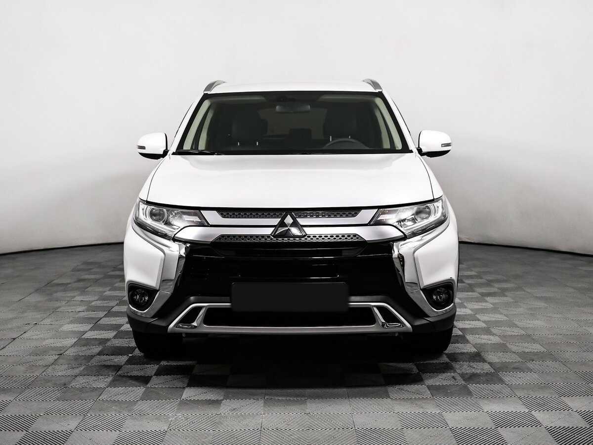 Купить Mitsubishi Outlander с пробегом. Фото: #1