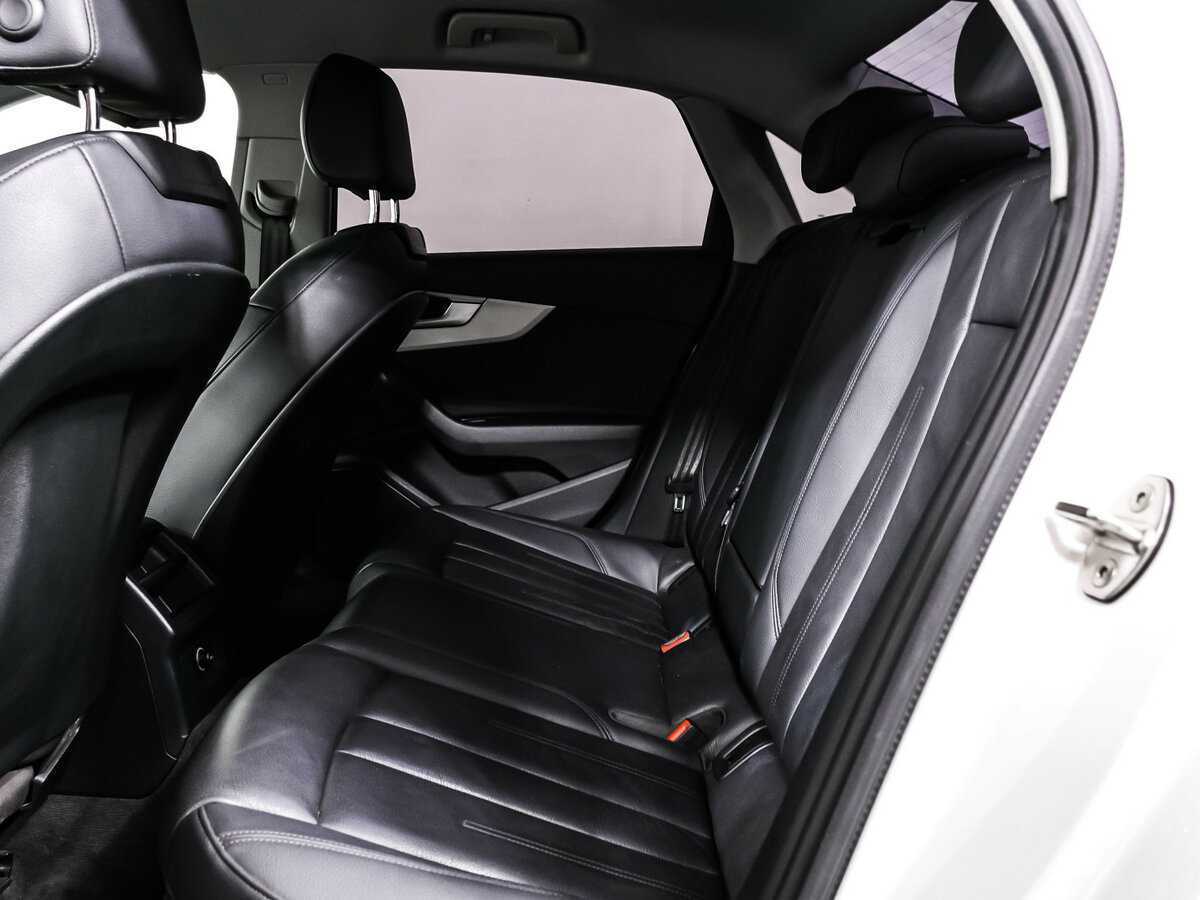 Купить Audi A4 с пробегом. Фото: #11