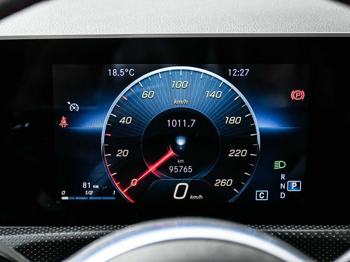 Купить Mercedes-Benz CLA с пробегом. Фото: #9