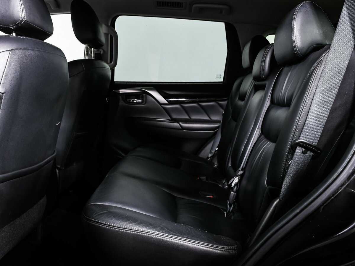 Купить Mitsubishi Pajero Sport с пробегом. Фото: #11