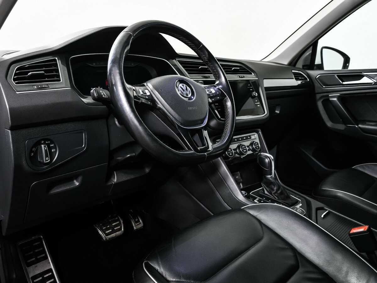 Купить Volkswagen Tiguan с пробегом. Фото: #11