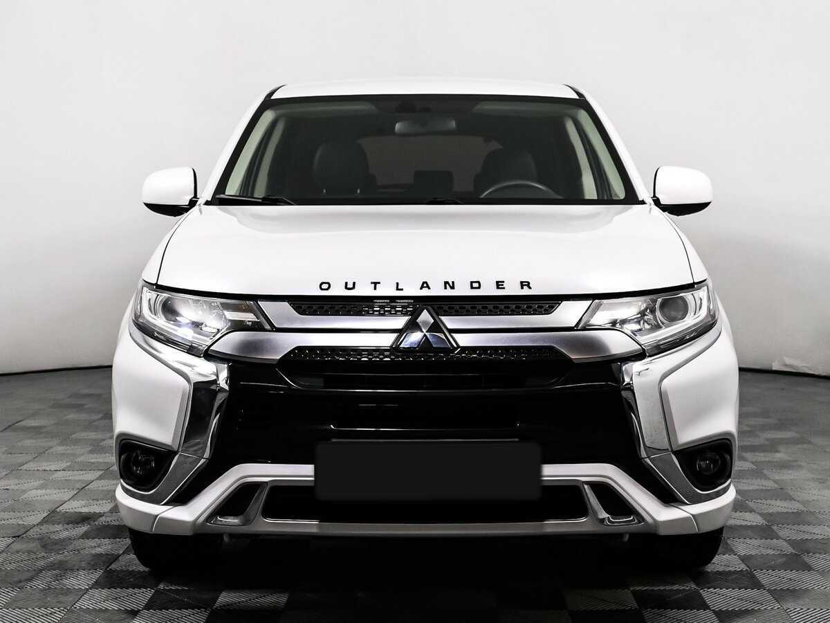 Купить Mitsubishi Outlander с пробегом. Фото: #1