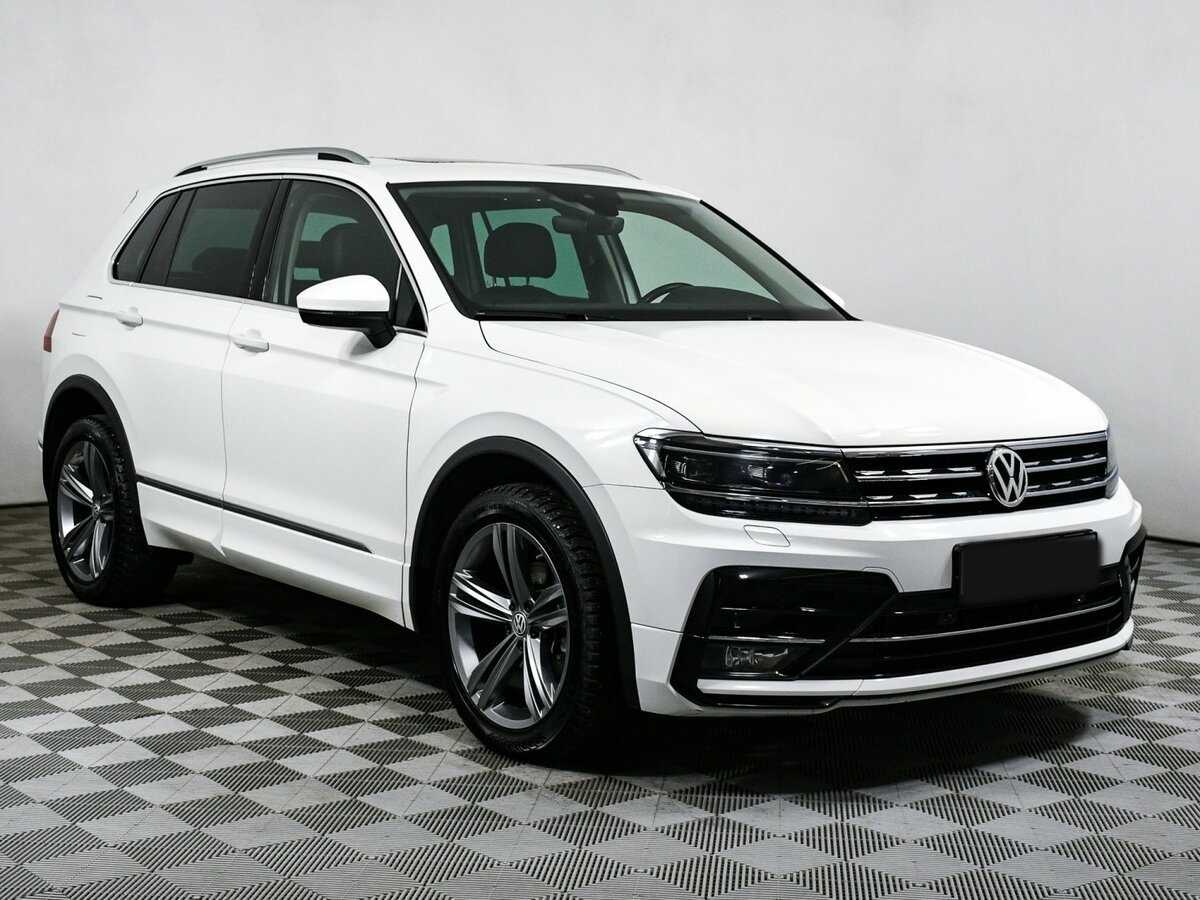 Купить Volkswagen Tiguan с пробегом. Фото: #2