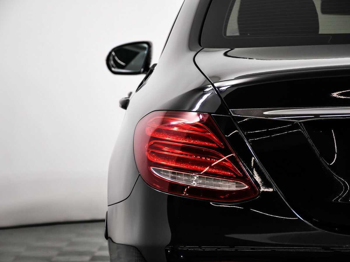 Купить Mercedes-Benz E-Класс с пробегом. Фото: #6