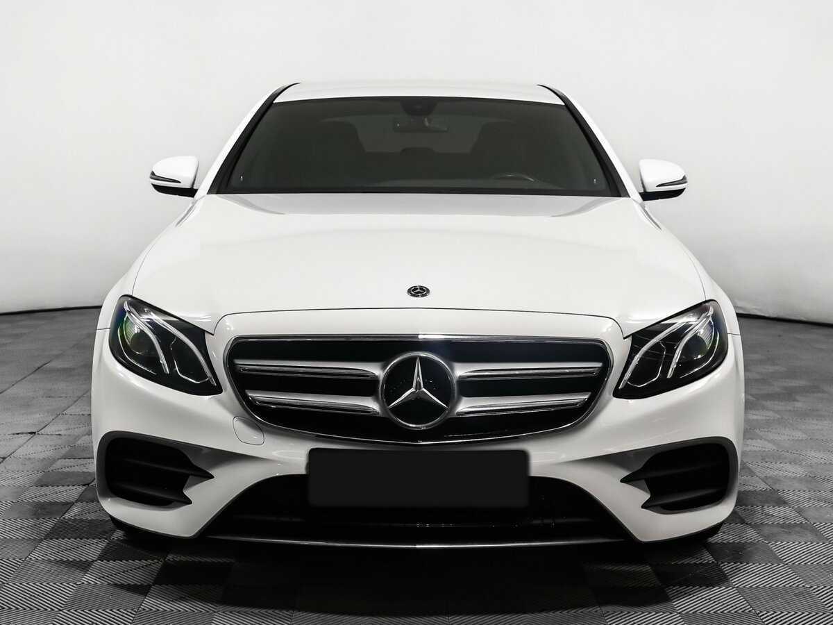 Купить Mercedes-Benz E-Класс с пробегом. Фото: #1