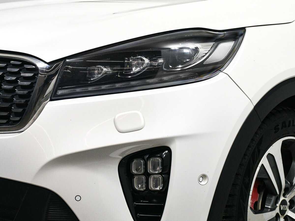 Купить Kia Sorento с пробегом. Фото: #14