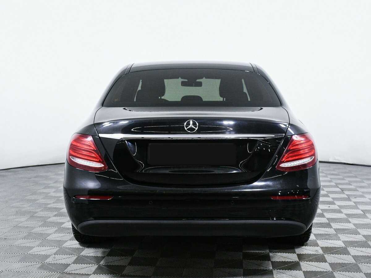Купить Mercedes-Benz E-Класс с пробегом. Фото: #4