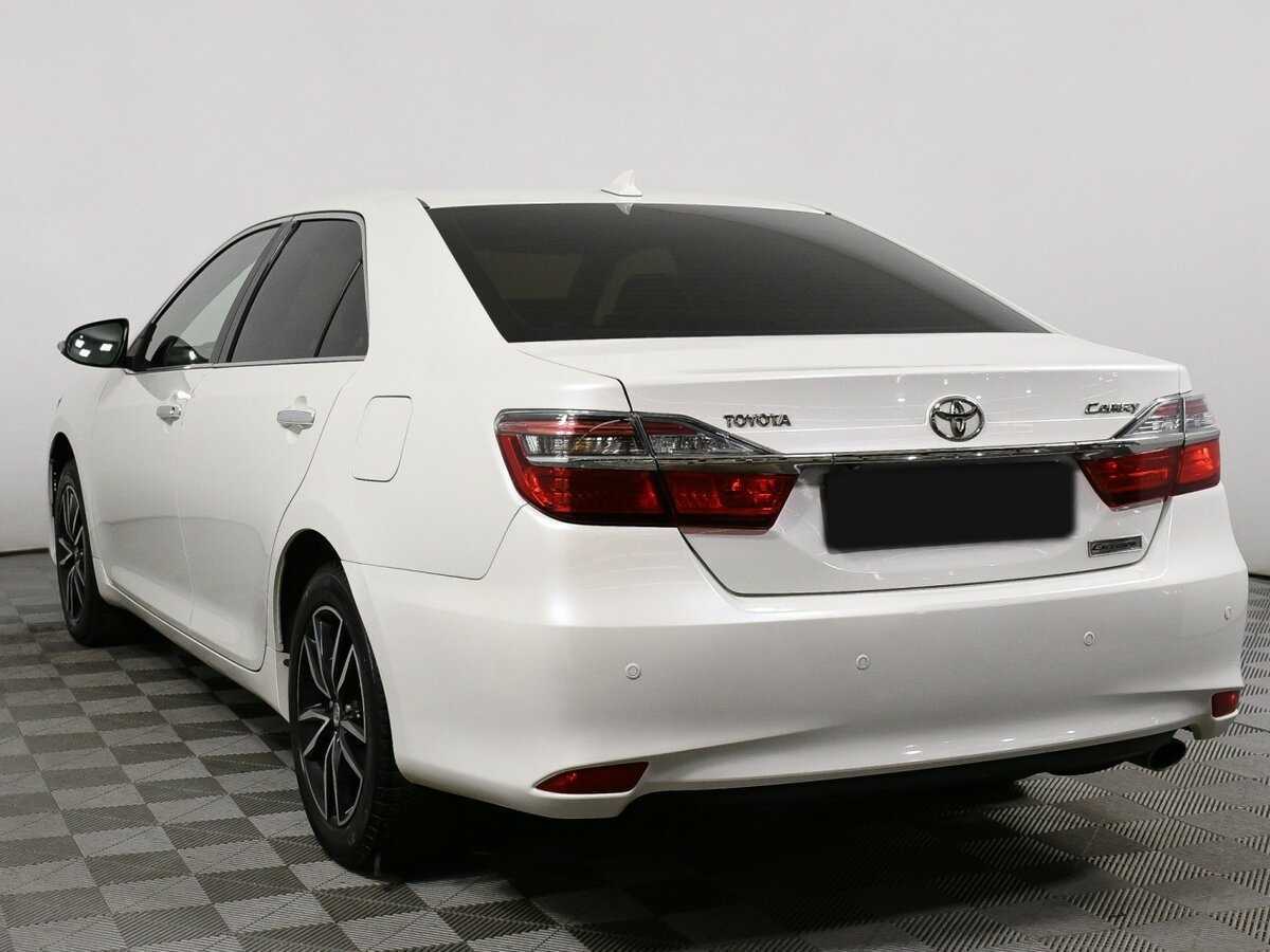 Купить Toyota Camry с пробегом. Фото: #5