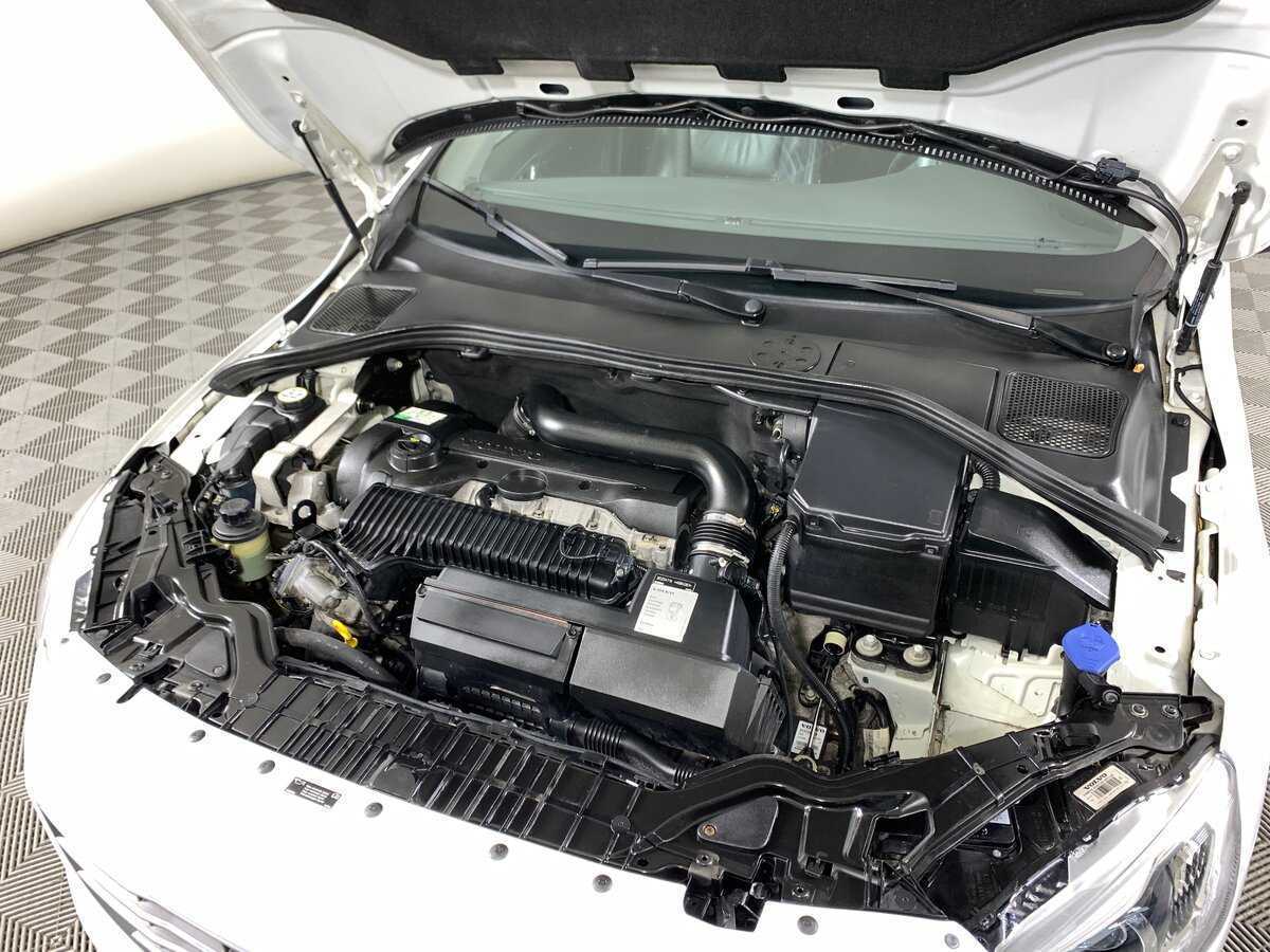 Купить Volvo S60 с пробегом. Фото: #9