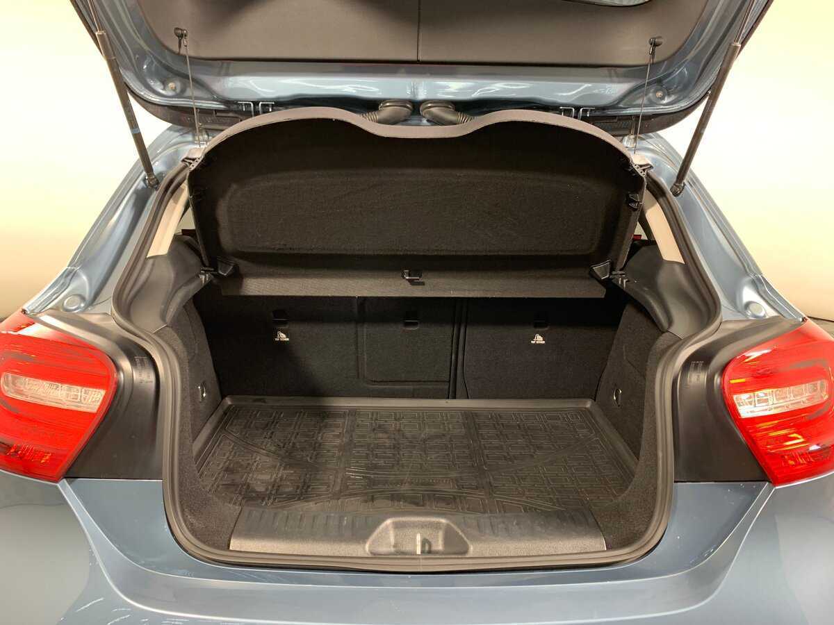 Купить Mercedes-Benz A-Класс с пробегом. Фото: #18