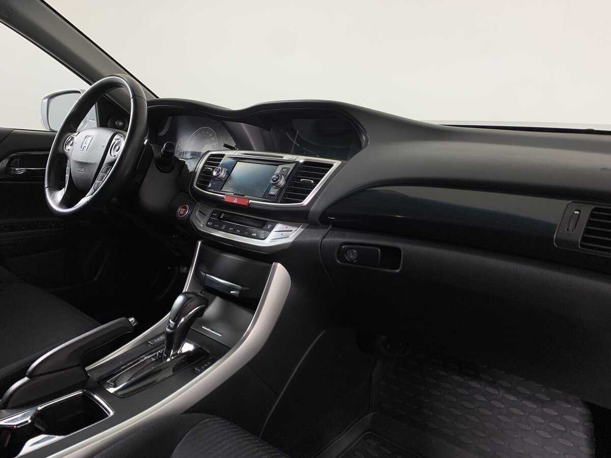 Продажа Б/У Хонда Аккорд. Фото: #11