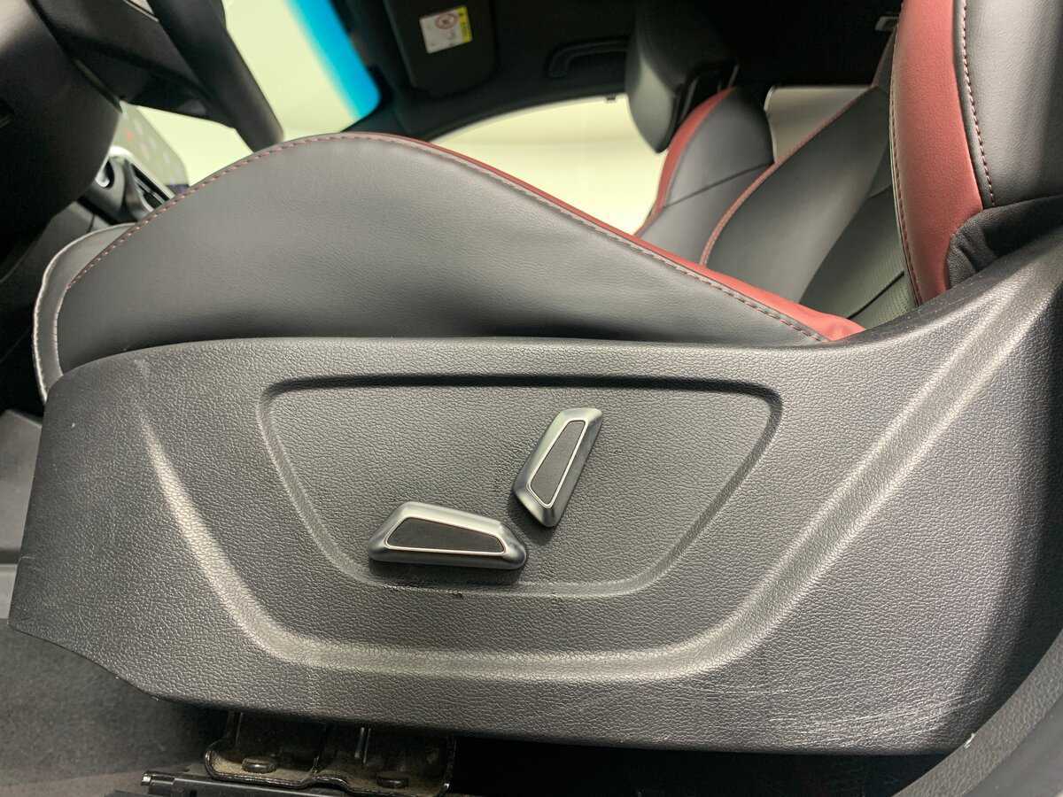 Купить Geely Coolray с пробегом. Фото: #16