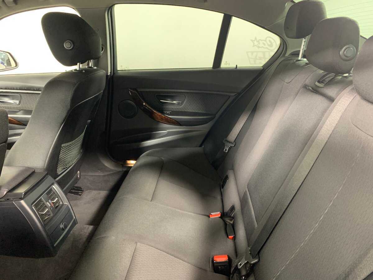 Купить BMW 3 серии с пробегом. Фото: #15