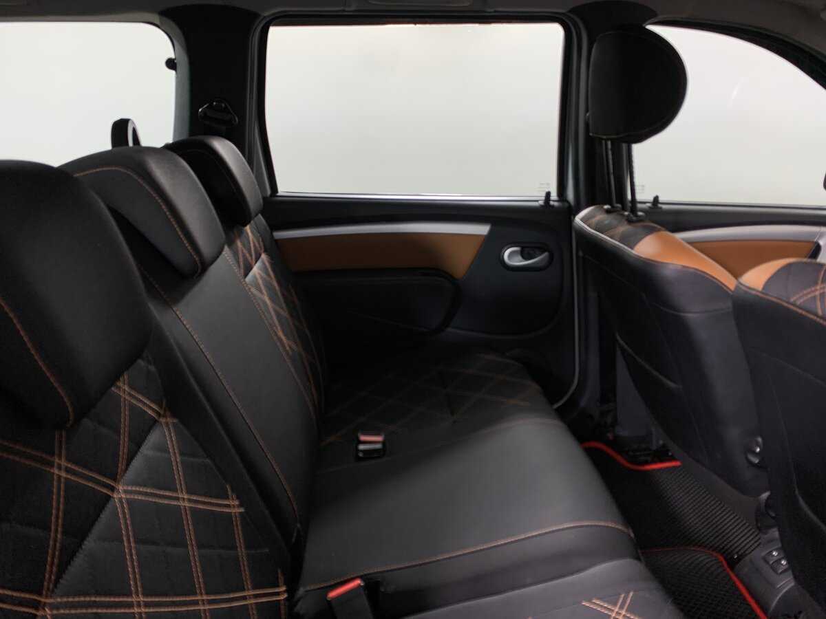 Продажа Б/У Лада (ВАЗ) Ларгус. Фото: #17