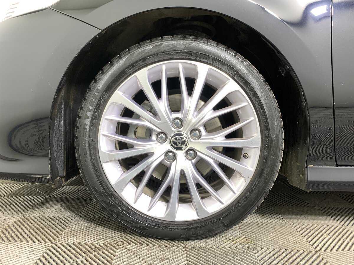Купить Toyota Camry с пробегом. Фото: #8