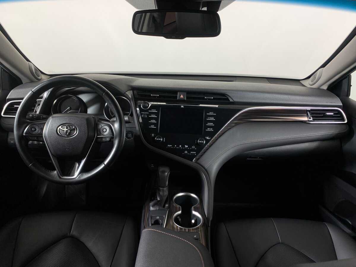Купить Toyota Camry с пробегом. Фото: #12