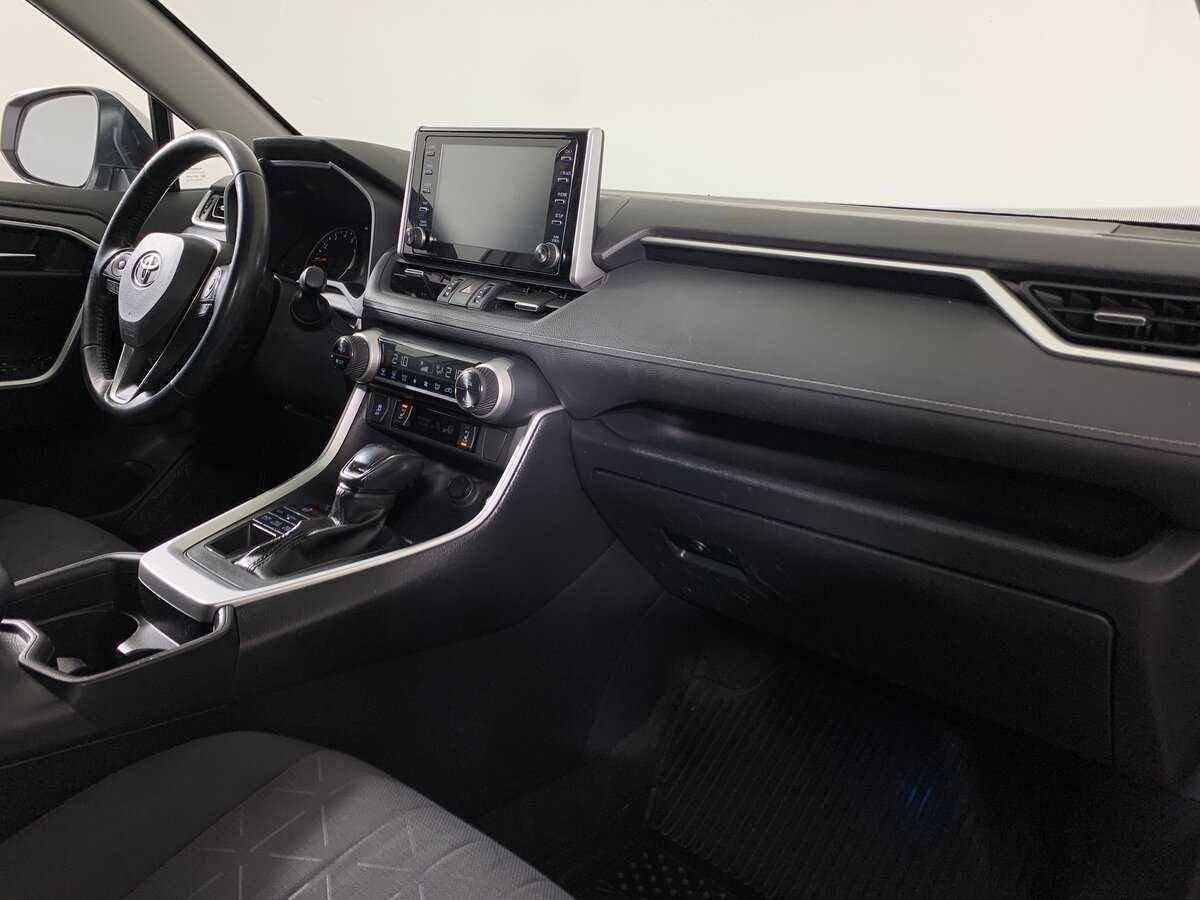 Купить Toyota RAV4 с пробегом. Фото: #13