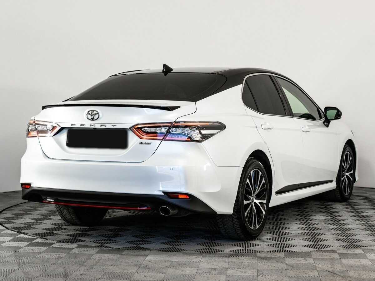 Купить Toyota Camry с пробегом. Фото: #3