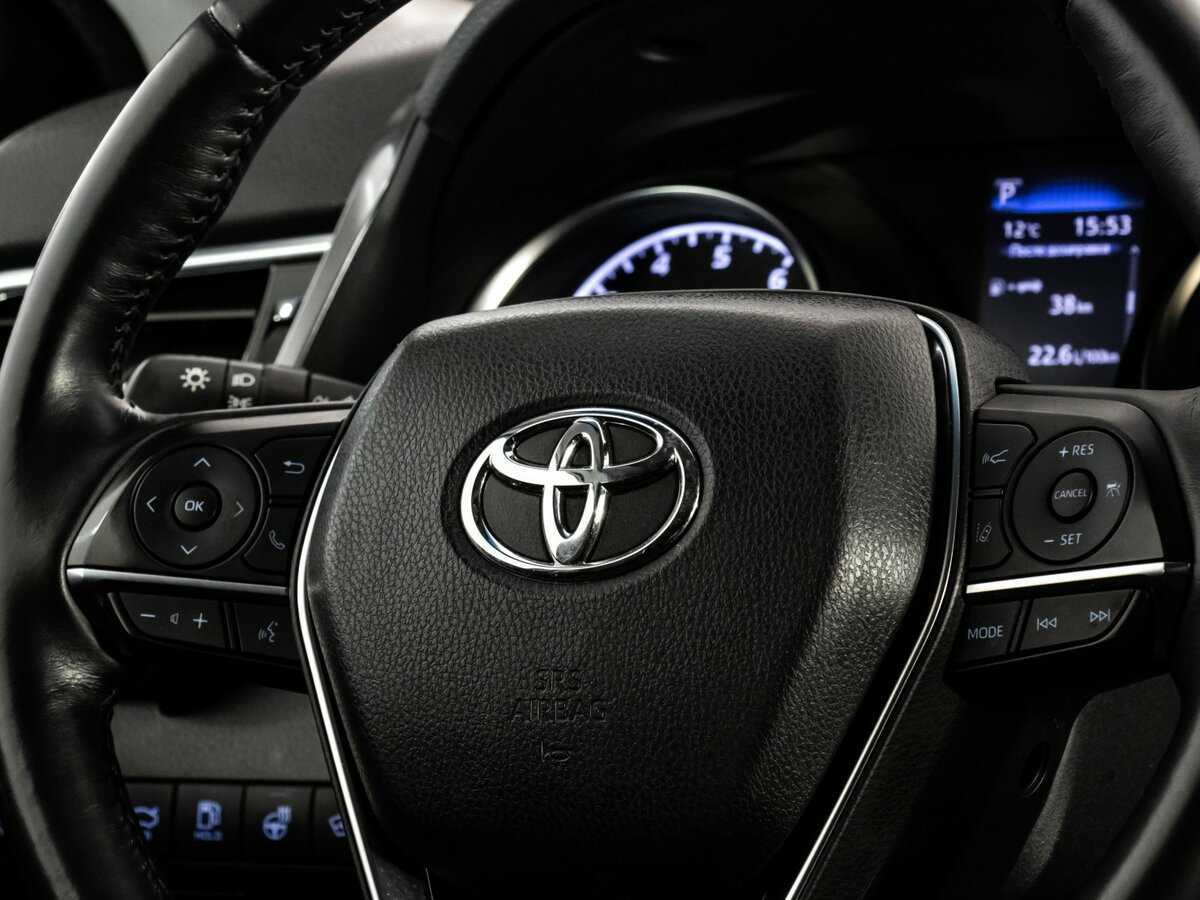 Купить Toyota Camry с пробегом. Фото: #8