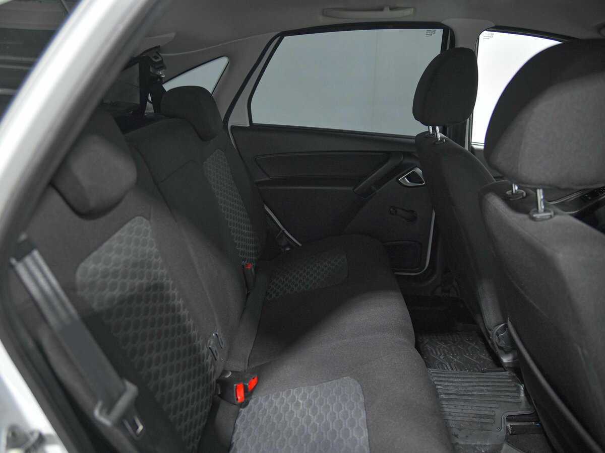 Купить Lada (ВАЗ) Granta с пробегом. Фото: #9