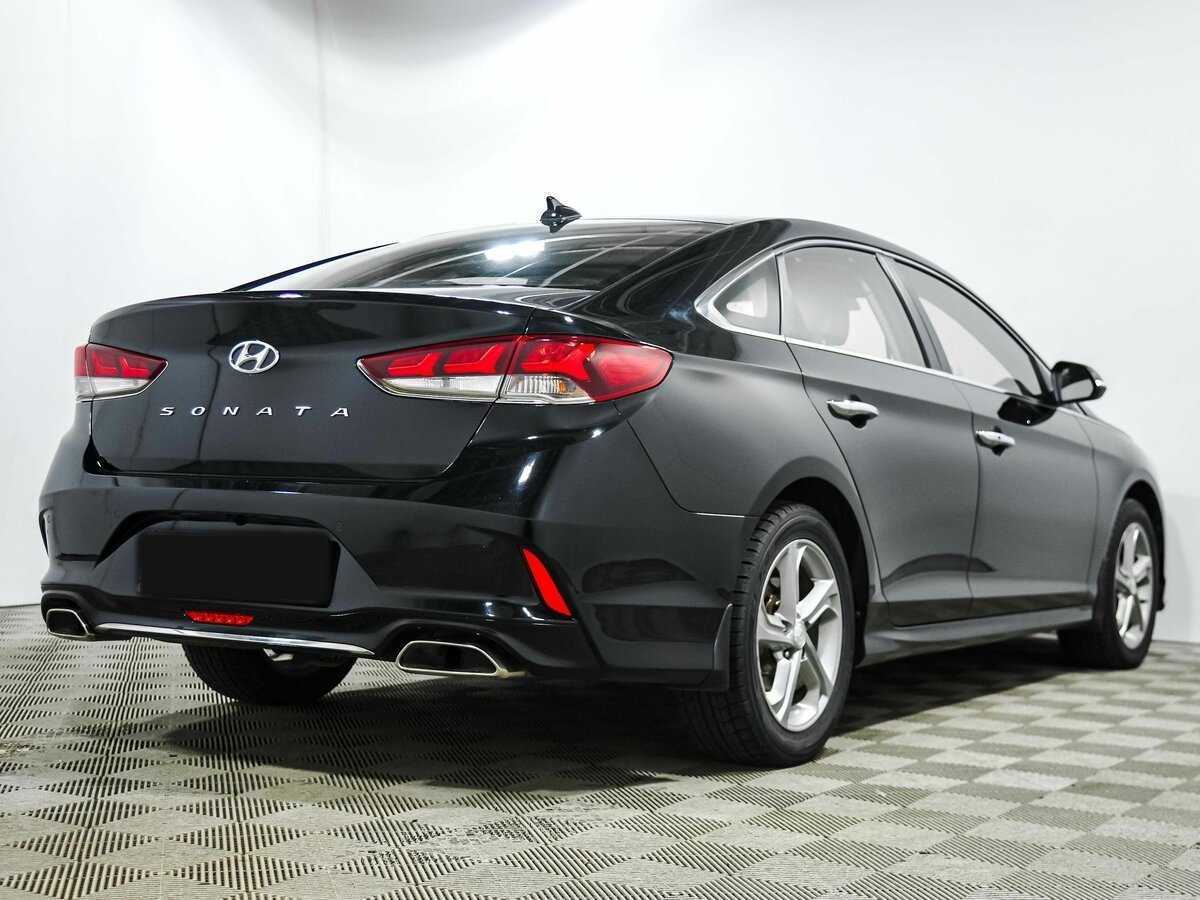 Купить Hyundai Sonata с пробегом. Фото: #3