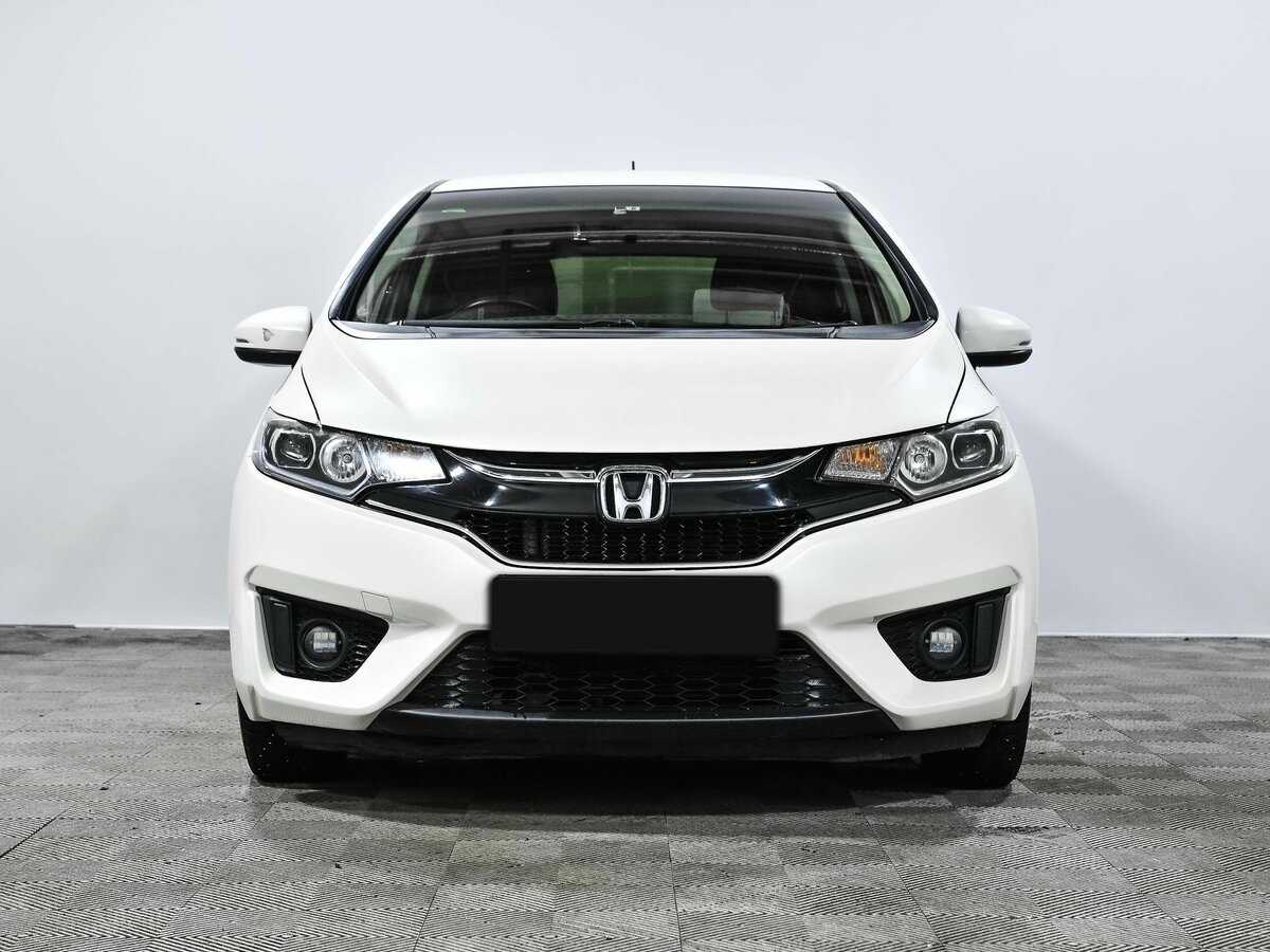 Купить Honda Fit с пробегом. Фото: #1