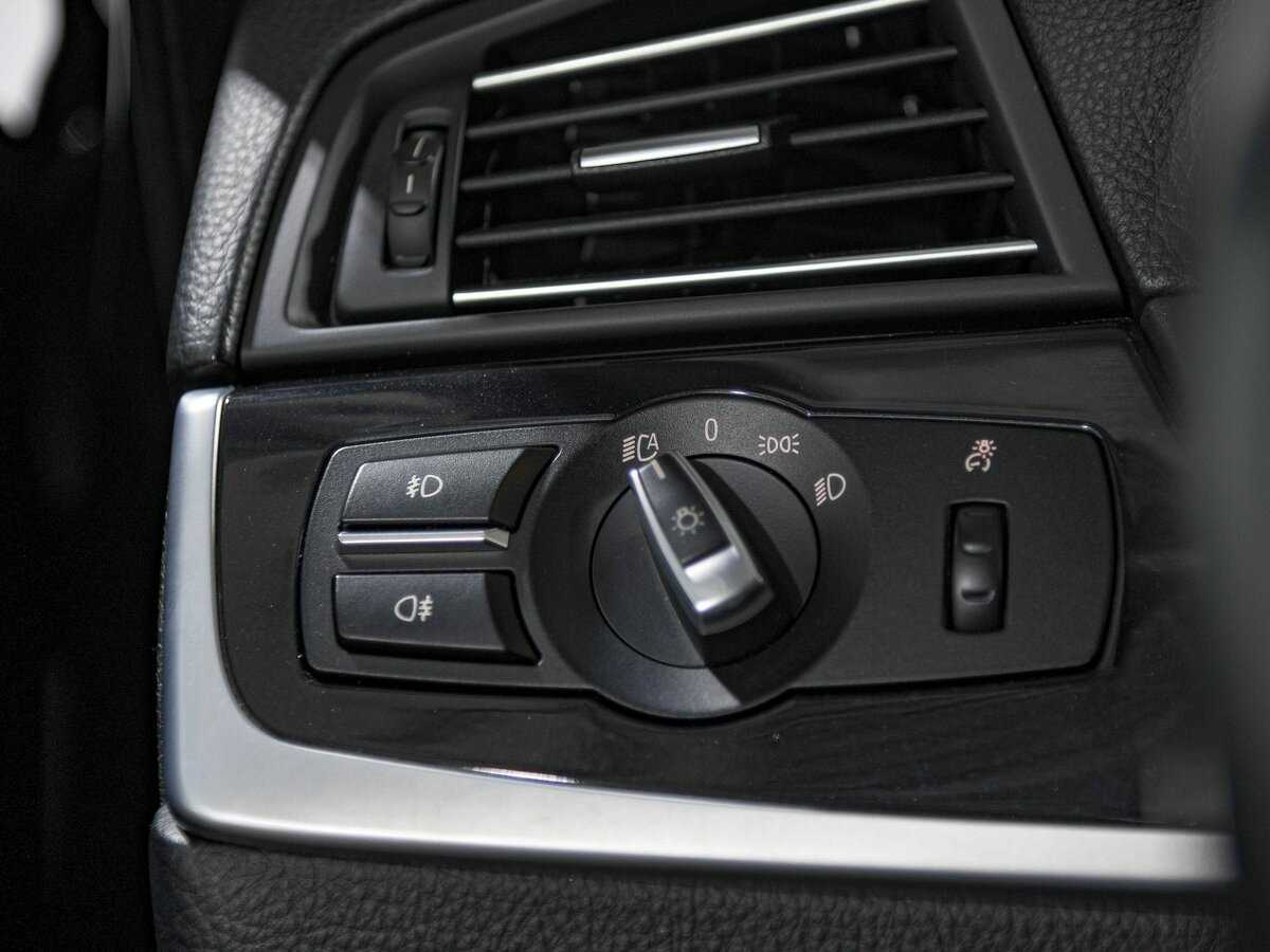 Купить BMW 5 серии с пробегом. Фото: #13