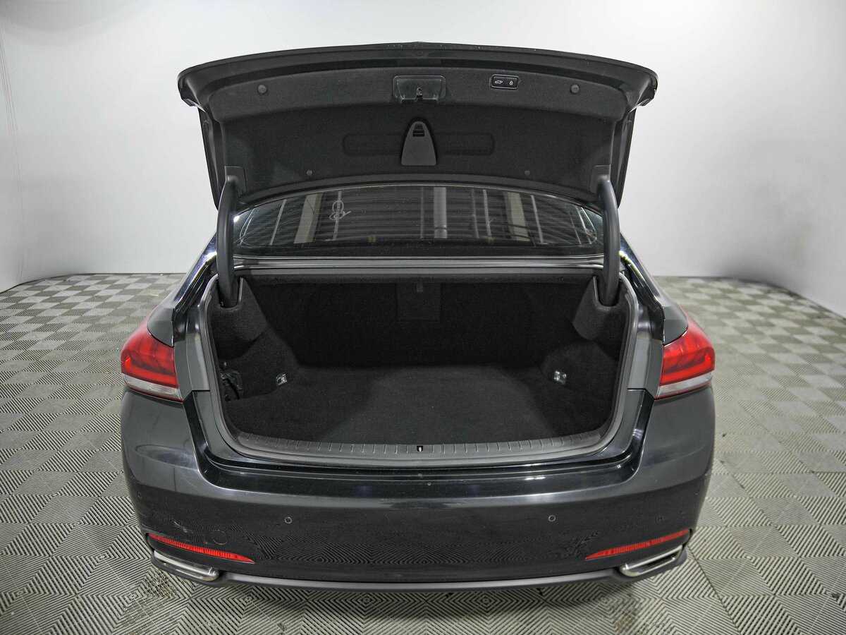 Купить Hyundai Genesis с пробегом. Фото: #23